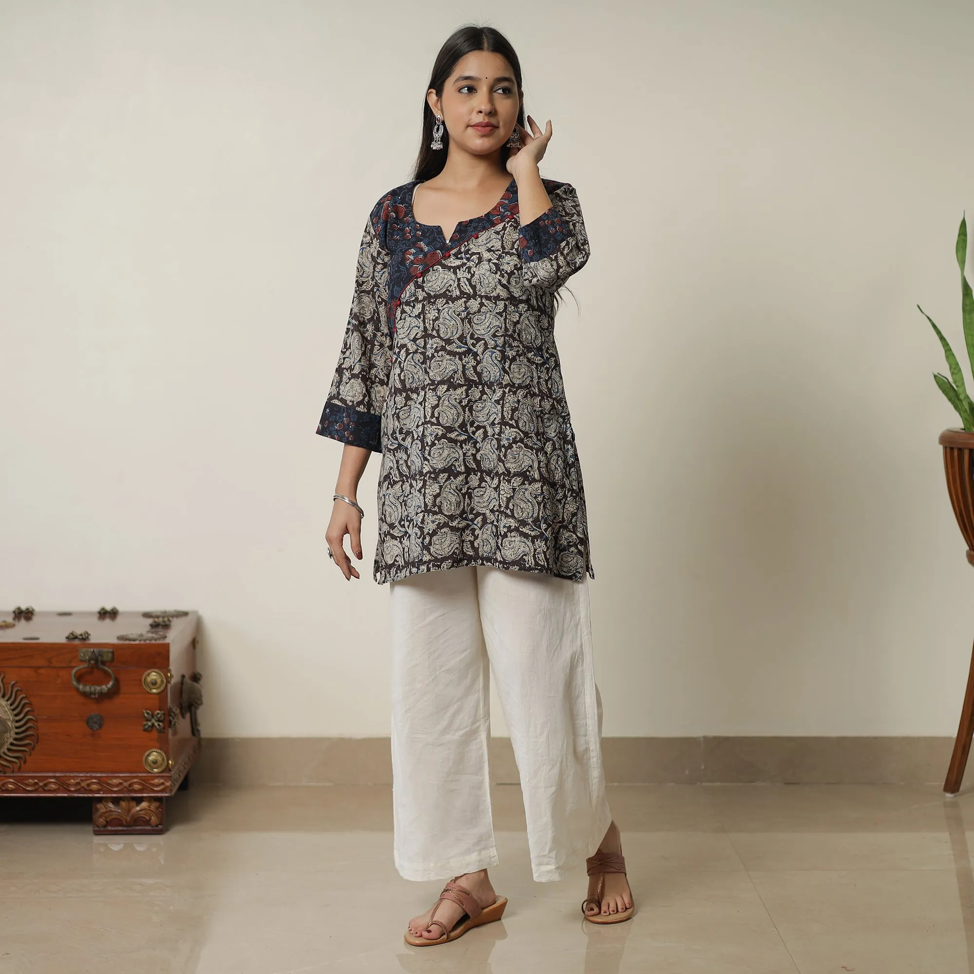 Black - Pedana Kalamkari Block Printed Cotton Short Kurta with Ajrakh Patchwork 02