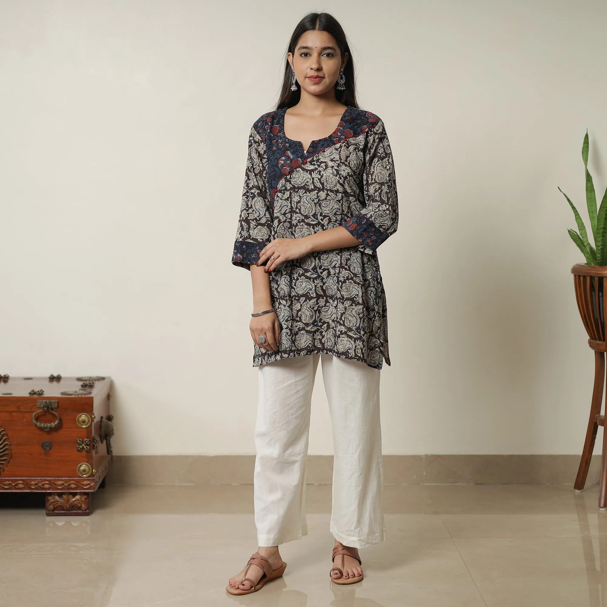 Black - Pedana Kalamkari Block Printed Cotton Short Kurta with Ajrakh Patchwork 02