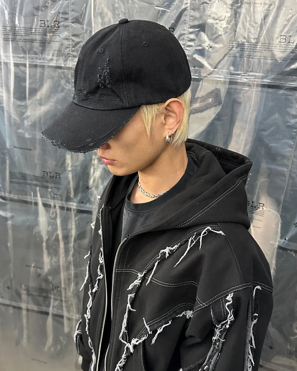 Curved logo damaged denim cap black