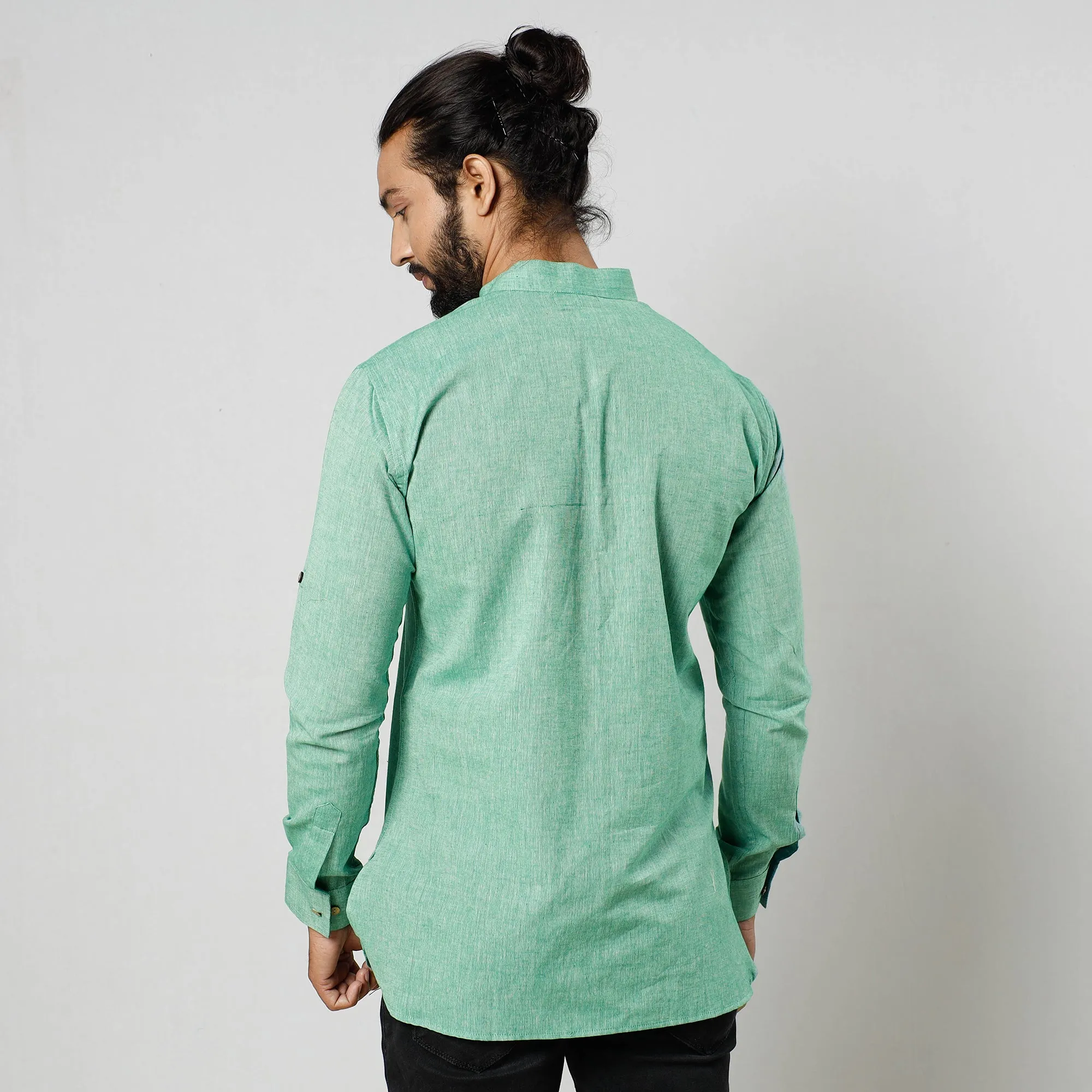 Green & White Textured Fine Cotton Handloom Men Short Kurta