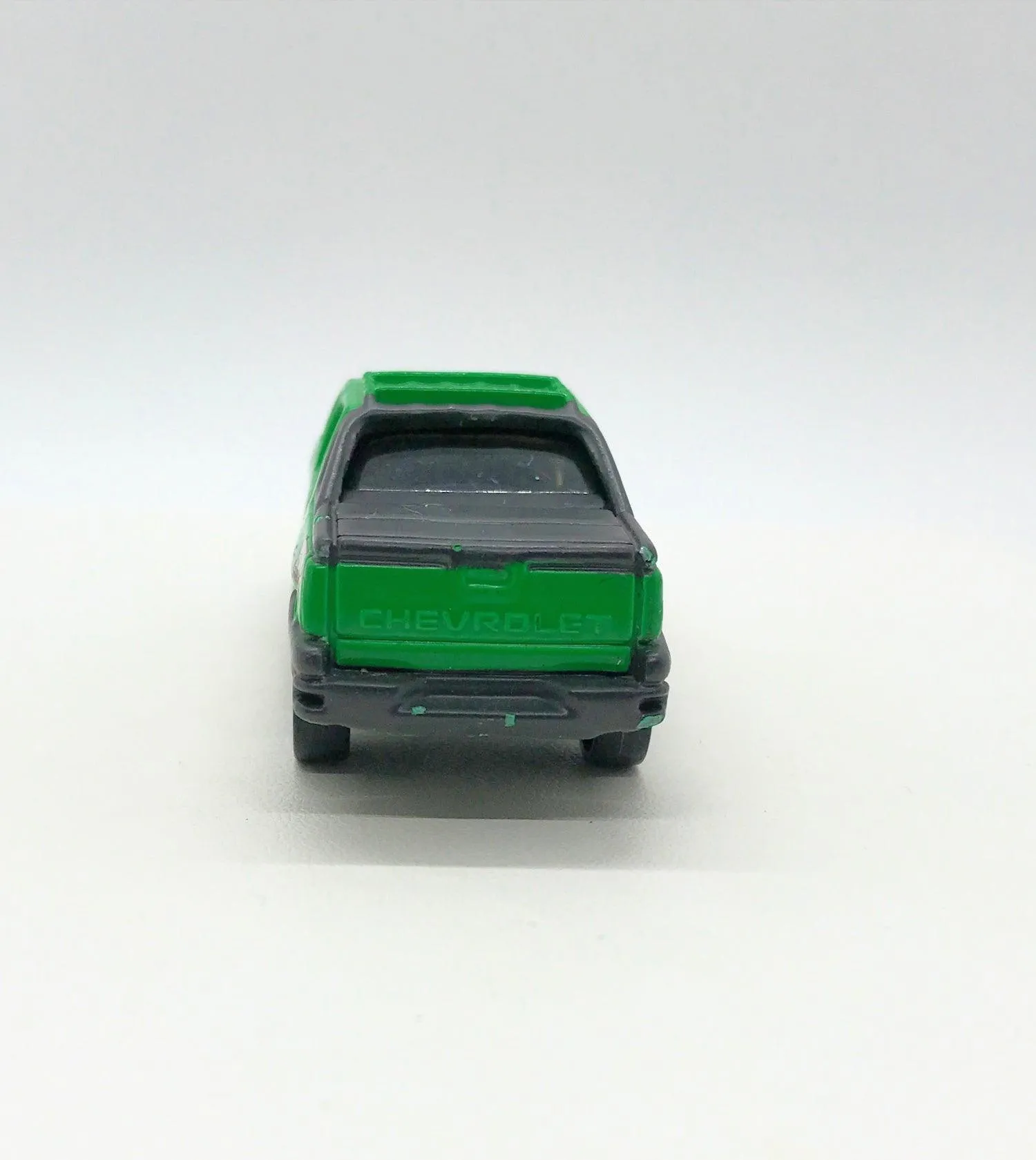 Maisto Green 2002 Chevy Avalanche Incredible Hulk (2003)